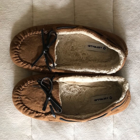 airwalk moccasins